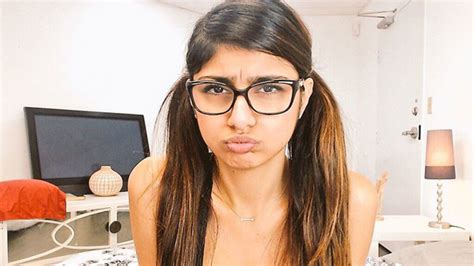 xxx con mia khalifa|Mia Khalifa Videos Porno 